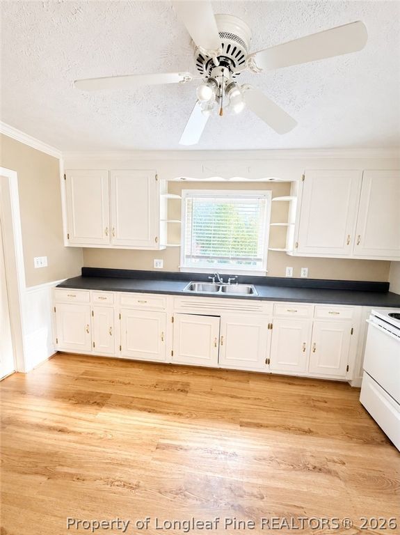 1006 Sandalwood Drive, Fayetteville, NC 28304 — photo 9