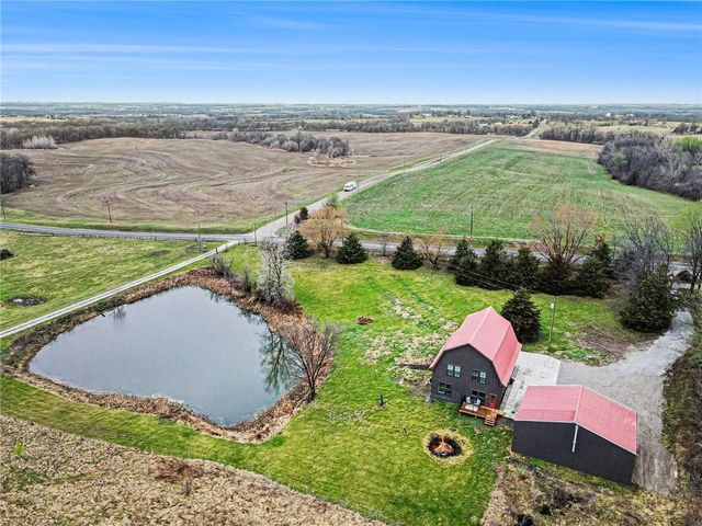 8673 W MO-116 Highway, Gower, MO 64454
