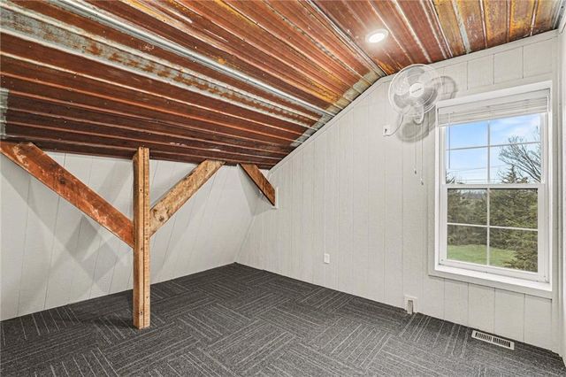 8673 W MO-116 Highway, Gower, MO 64454