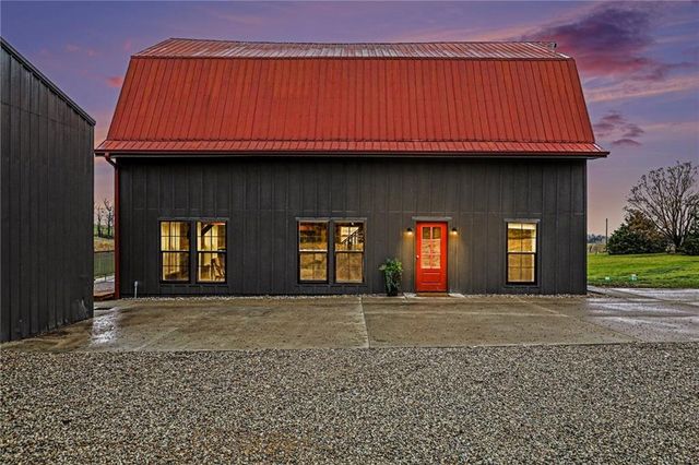 8673 W MO-116 Highway, Gower, MO 64454