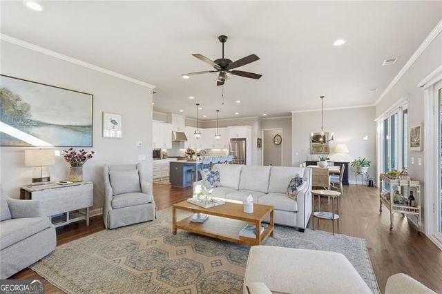 5420 Fishermans Cove, Gainesville, GA 30506