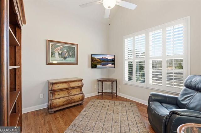 5420 Fishermans Cove, Gainesville, GA 30506