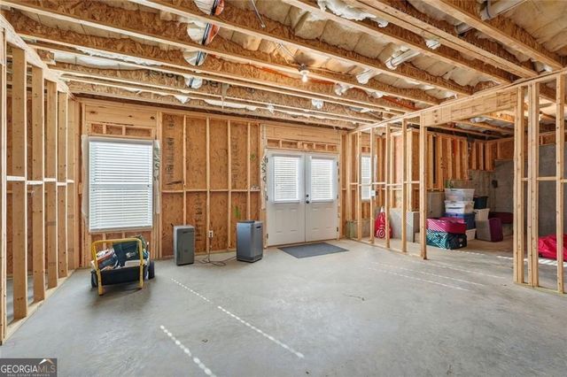 5420 Fishermans Cove, Gainesville, GA 30506