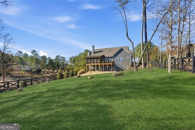 5420 Fishermans Cove, Gainesville, GA 30506