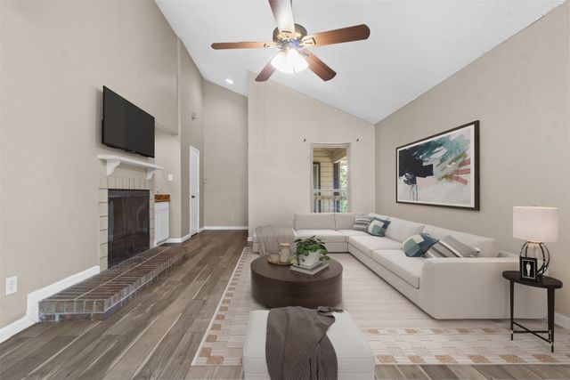 7107 Holly Hill Drive 209, Dallas, TX 75231