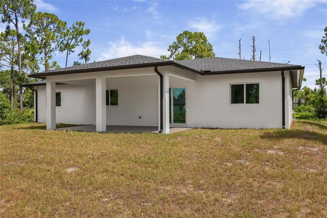 1142 DUTCHESS STREET E, Lehigh Acres, FL 33974