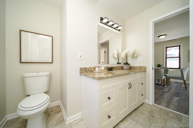 35226 Glen Street, Westland, MI 48186