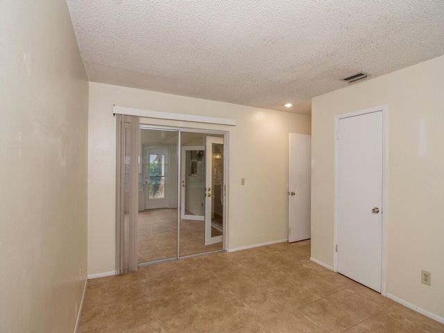 226 SW Reynolds Avenue, Port St Lucie, FL 34983