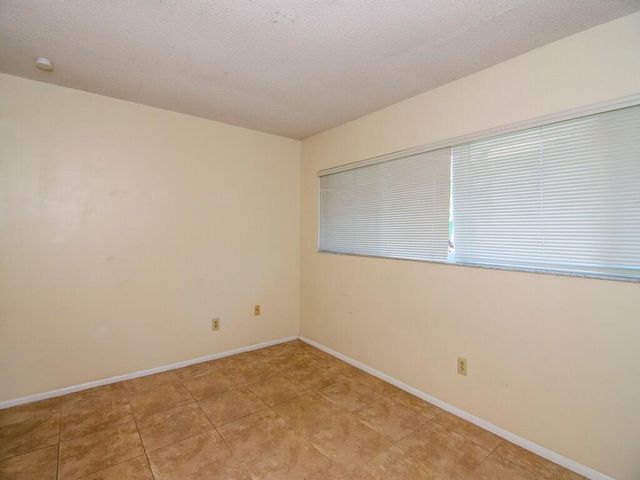 226 SW Reynolds Avenue, Port St Lucie, FL 34983