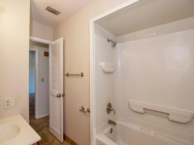 226 SW Reynolds Avenue, Port St Lucie, FL 34983