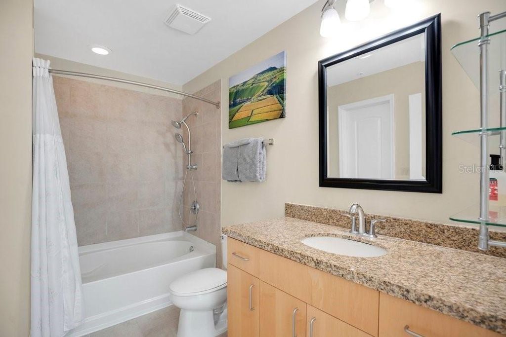 Image 16 of property listing at 155 S COURT AVENUE 1102, Orlando, FL 32801