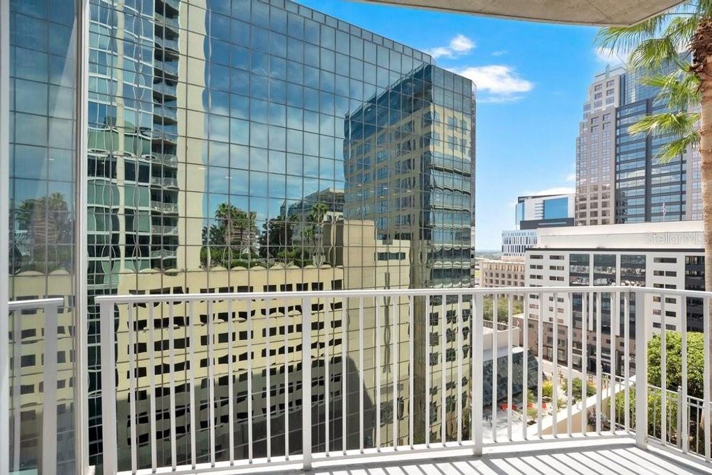 Image 18 of property listing at 155 S COURT AVENUE 1102, Orlando, FL 32801