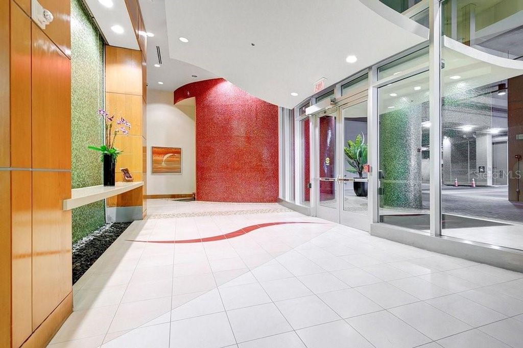 Image 23 of property listing at 155 S COURT AVENUE 1102, Orlando, FL 32801