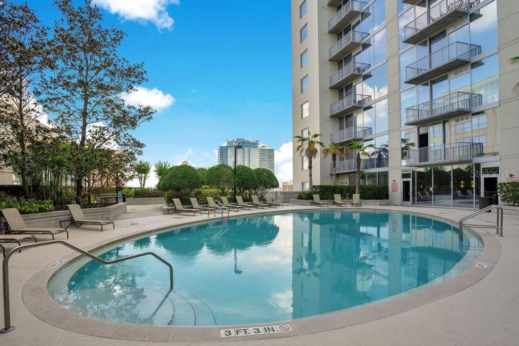 Image 31 of property listing at 155 S COURT AVENUE 1102, Orlando, FL 32801