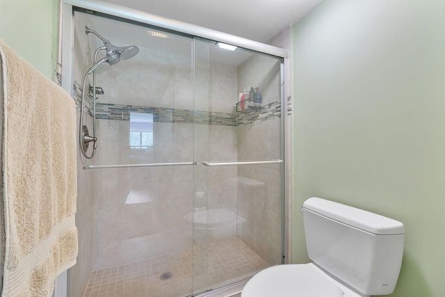 5055 Oak Hill Lane 213, Delray Beach, FL 33484