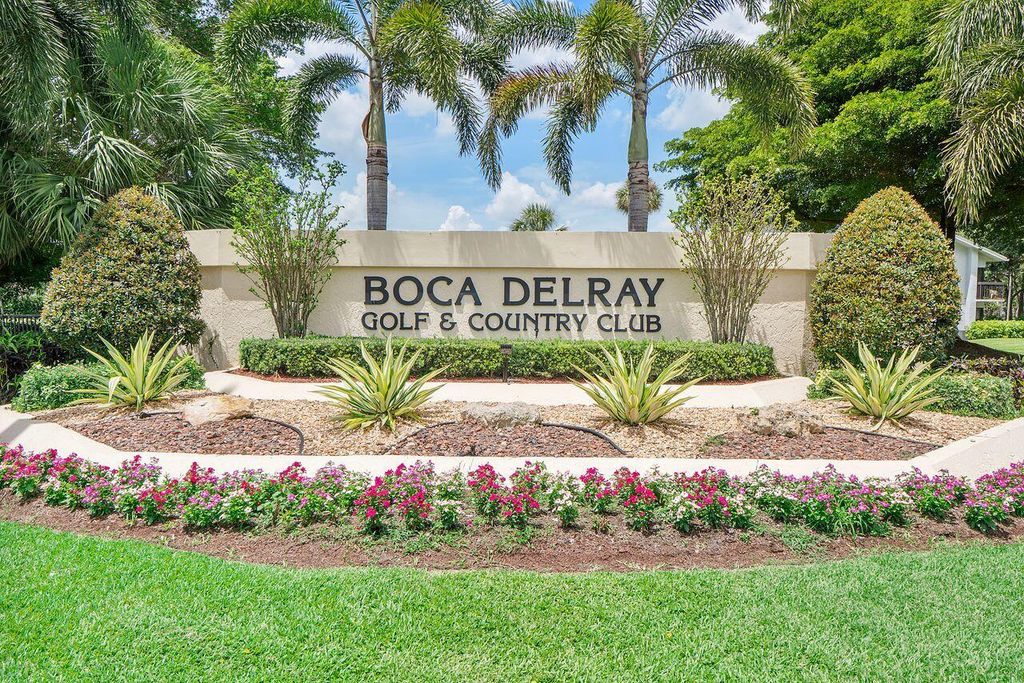 5055 Oak Hill Lane 213, Delray Beach, FL 33484
