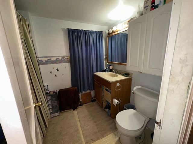 142 Morton St., West Springfield, MA 01089