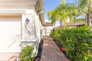 1645 Alameda DR, Naples, FL 34120