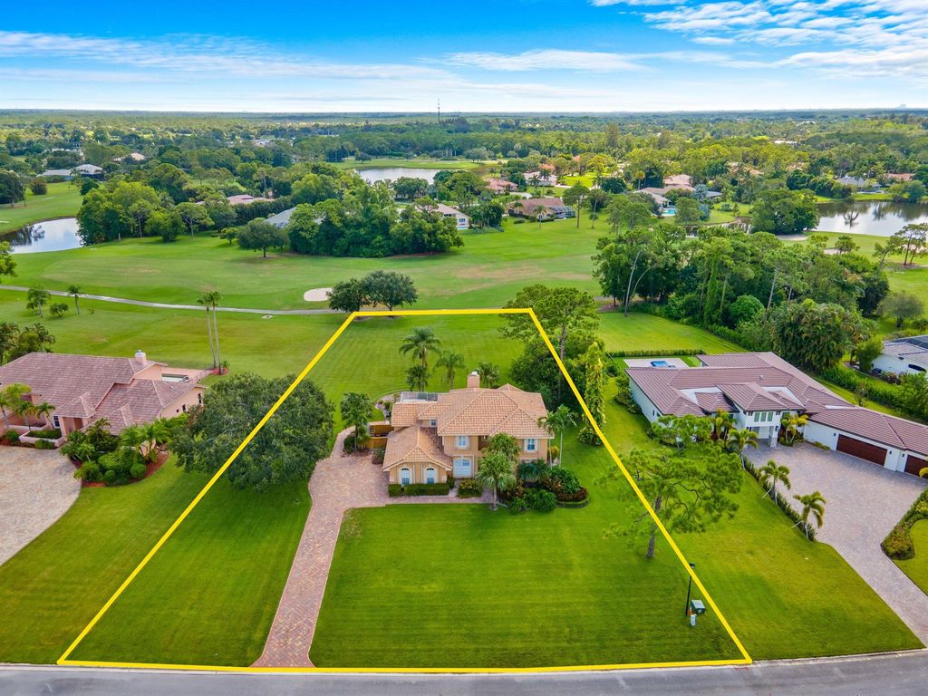 8738 Marlamoor Lane, Palm Beach Gardens, FL 33412