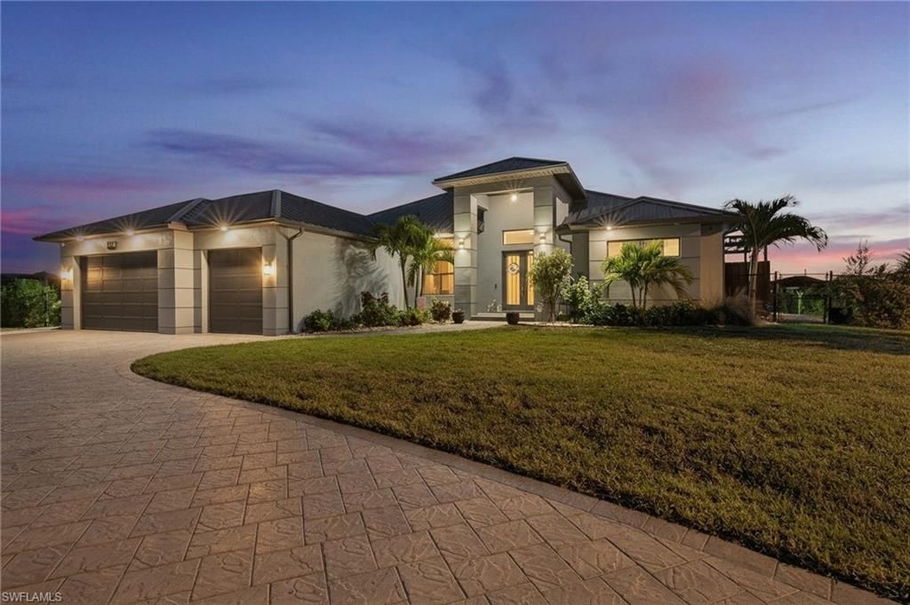 3900 Gulfstream PKWY, Cape Coral, FL 33993