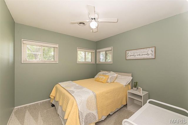 7104 Fernbrook Drive, St Louis, MO 63123