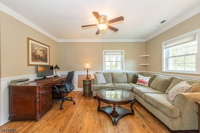 18 Stonewyck Dr, Hillsborough Twp., NJ 08844