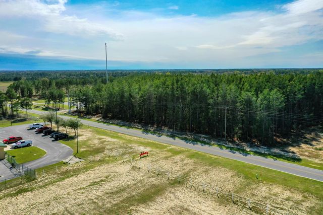 XXX Triple G Road, Defuniak Springs, FL 32433