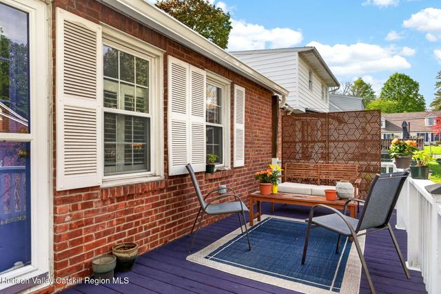 24 Voorhees Avenue, Kingston, NY 12401