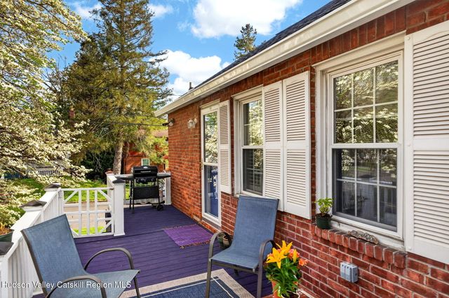 24 Voorhees Avenue, Kingston, NY 12401