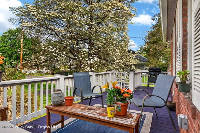 24 Voorhees Avenue, Kingston, NY 12401