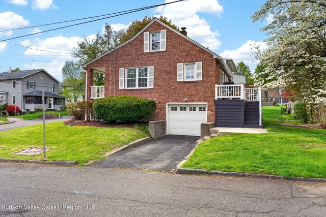24 Voorhees Avenue, Kingston, NY 12401