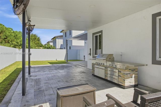 18350 SW 139th Path, Miami, FL 33177