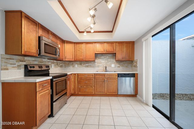 47 Chippingwood Lane, Ormond Beach, FL 32176