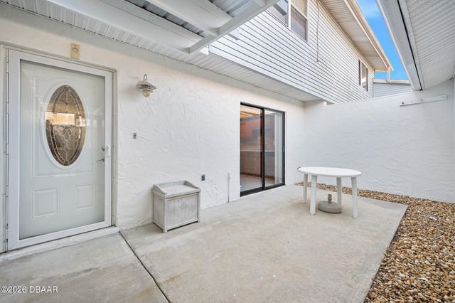 47 Chippingwood Lane, Ormond Beach, FL 32176