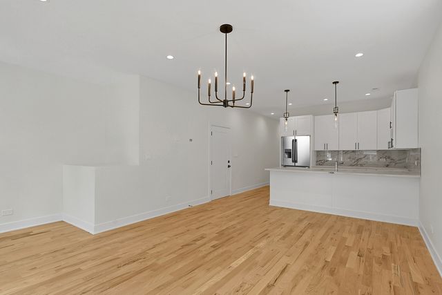 4217 S Indiana Avenue, Chicago, IL 60653