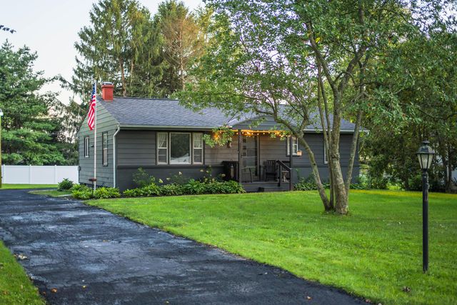 137 International Drive, Pataskala, OH 43062