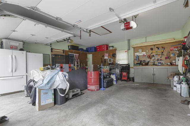 137 International Drive, Pataskala, OH 43062
