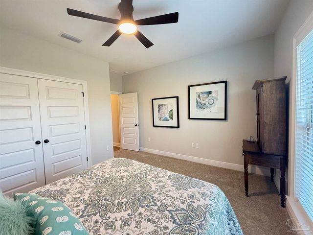 4144 Grassy Run St, Milton, FL 32583