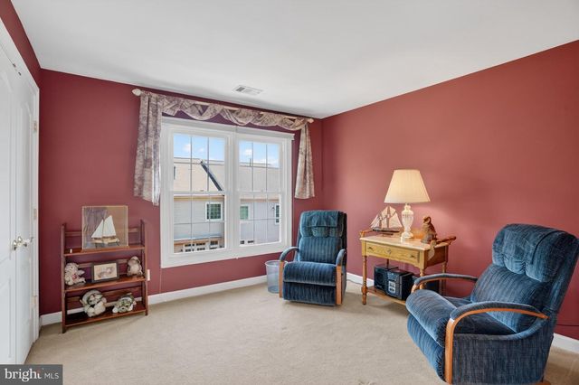 9574 LAGERSFIELD CIR, Vienna, VA 22181