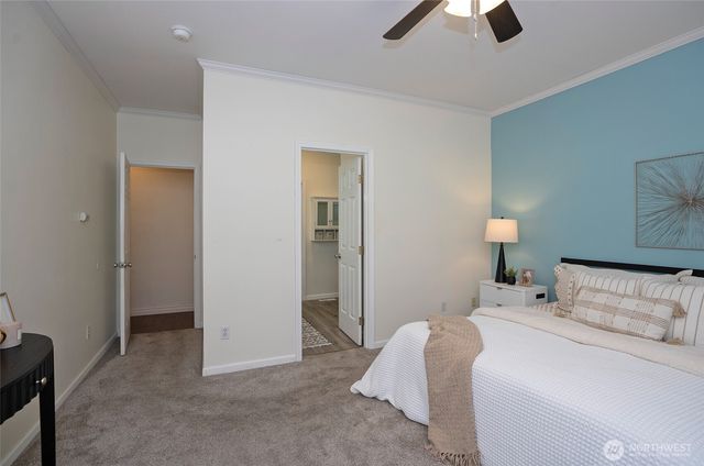 6411 65th Avenue NW, Gig Harbor, WA 98335