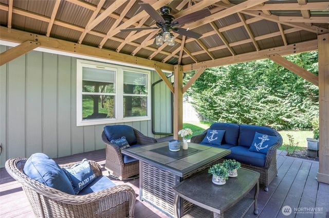 6411 65th Avenue NW, Gig Harbor, WA 98335