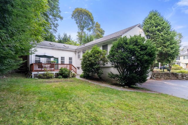 24 Cliff Road, Wellesley, MA 02481