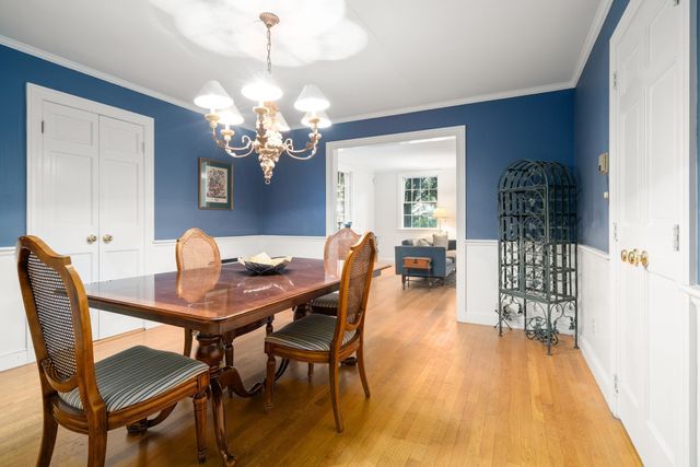 24 Cliff Road, Wellesley, MA 02481