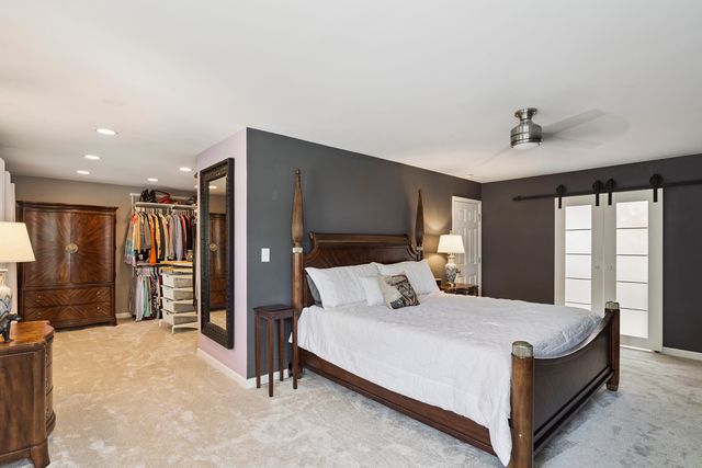 1017 Dawes Street, Libertyville, IL 60048
