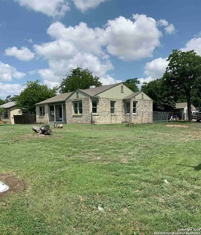 703 ALEXANDER HAMILTON DR, San Antonio, TX 78228