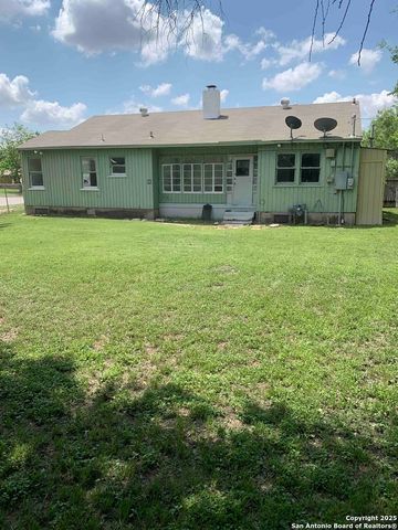 703 ALEXANDER HAMILTON DR, San Antonio, TX 78228
