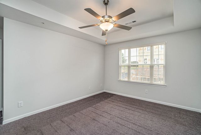 217 Kinsale Dr, Spring Hill, TN 37174