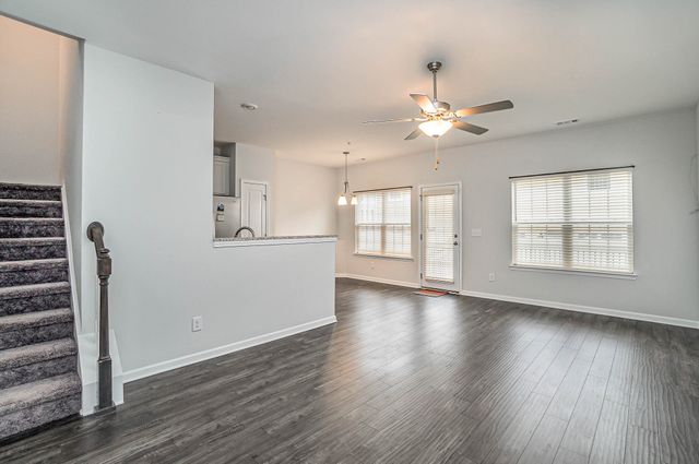 217 Kinsale Dr, Spring Hill, TN 37174