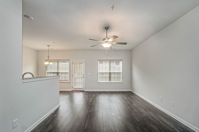 217 Kinsale Dr, Spring Hill, TN 37174