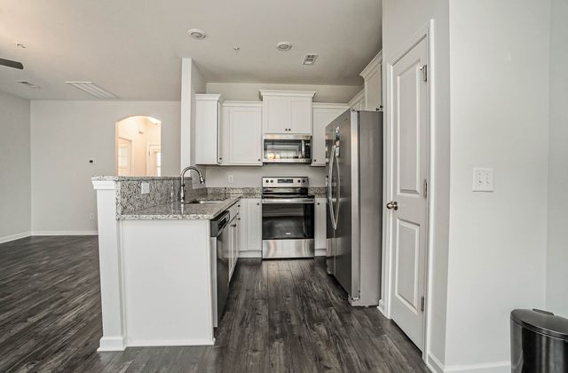 217 Kinsale Dr, Spring Hill, TN 37174